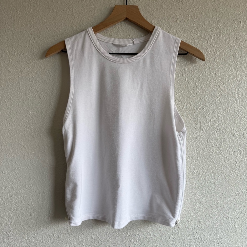 Athleta white tank top adjustables mesh sides with zipper size xsmall